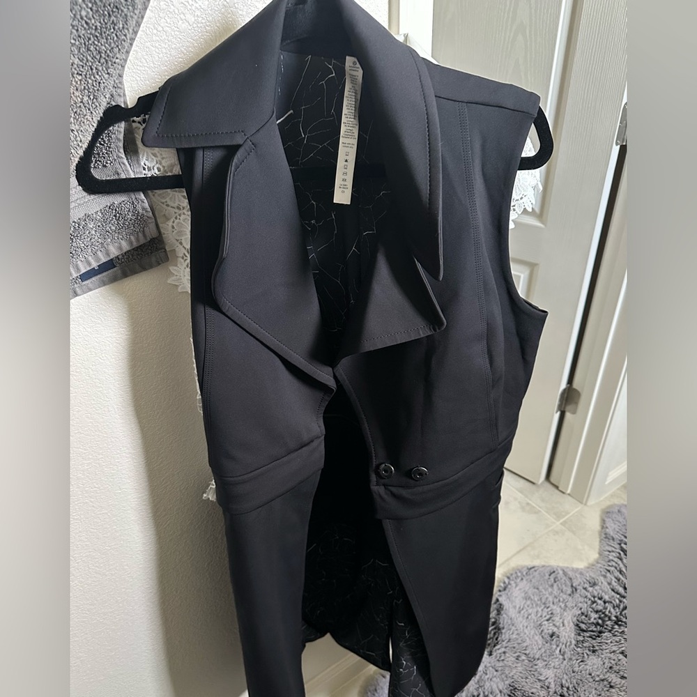 Lululemon Women Sleeveless 3-in-1 Collared Long Vest Jacket Black Sz 6